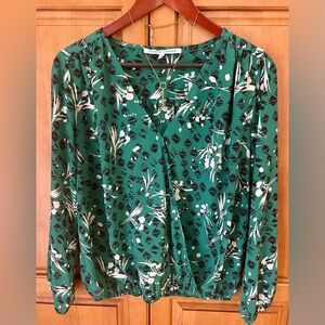 Collective Concepts Green Patterned Blouse - Size Large
